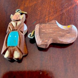 Vtg Charms. Bracelet or necklace. Dutch wood charms. Cute.